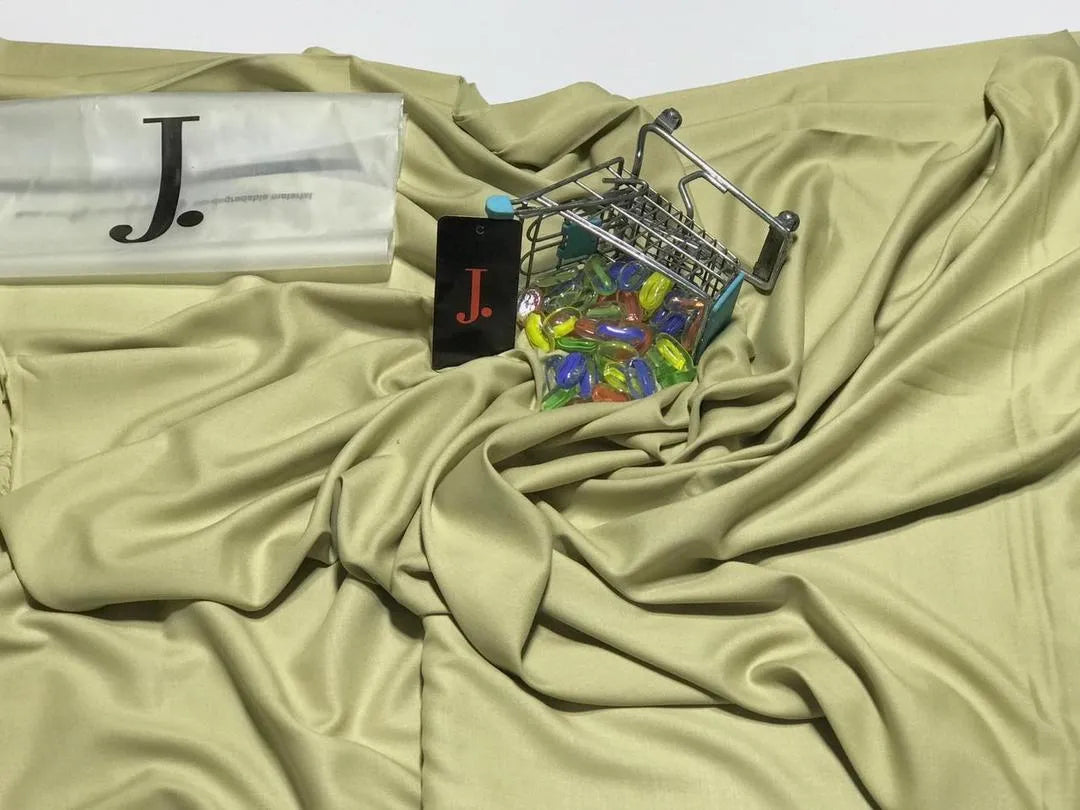 Men’s Unstitched Wash & Wear Plain Suit – All Season Green