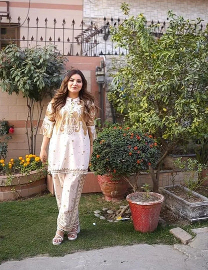 2 Pcs Women's Swiss Lawn Printed Co-Ord Set – Golden | Pista Collection