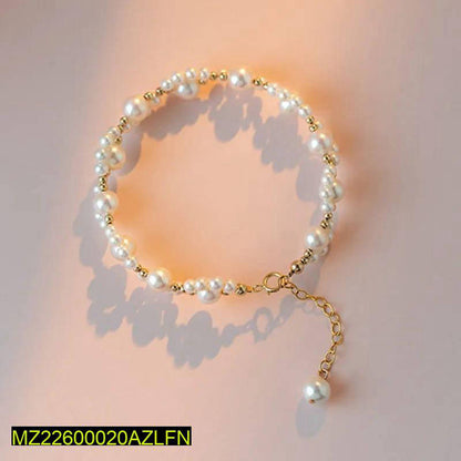 Elegant Pearl Resin Bracelet – Golden Plated