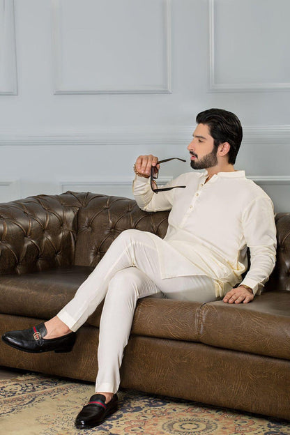 Men’s Wash & Wear Plain Black Suit – 1 Pc Masterpiece